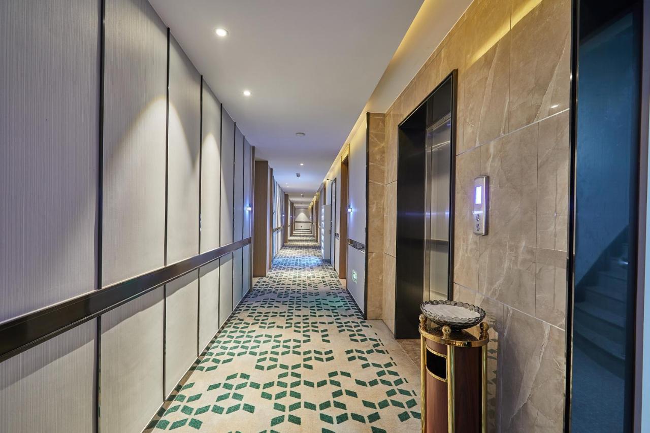 Yiwu Boman Boutique Hotel Buitenkant foto